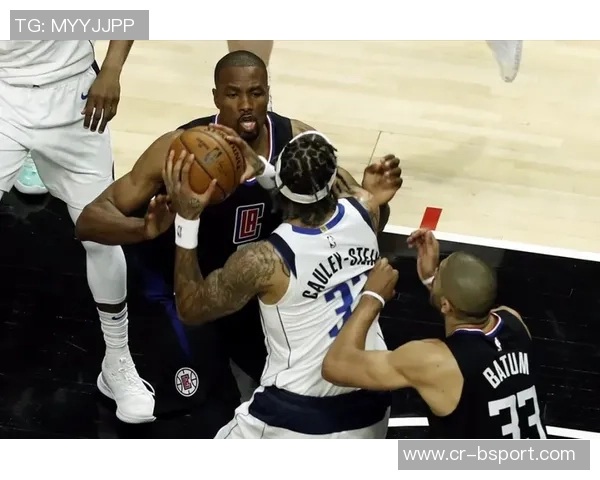 巴图姆发球失误卢指导分析防守问题强调团队配合重要性