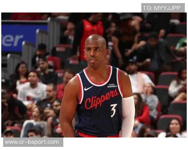 快船主场致敬保罗最后赛季视频播放引发球迷热议