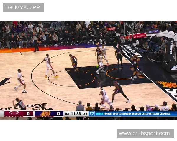 哈克斯称赞阿德巴约复出助球队稳定阵脚感到非常开心 哈克斯称赞阿德巴约复出助球队稳定阵脚感到非常开心